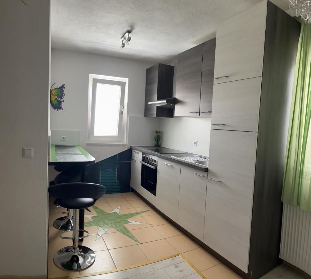 Apartament Logos *