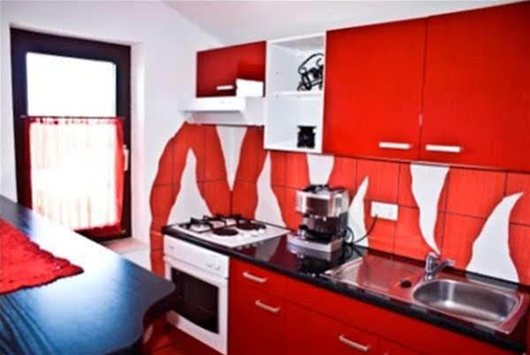 Logos Apartment